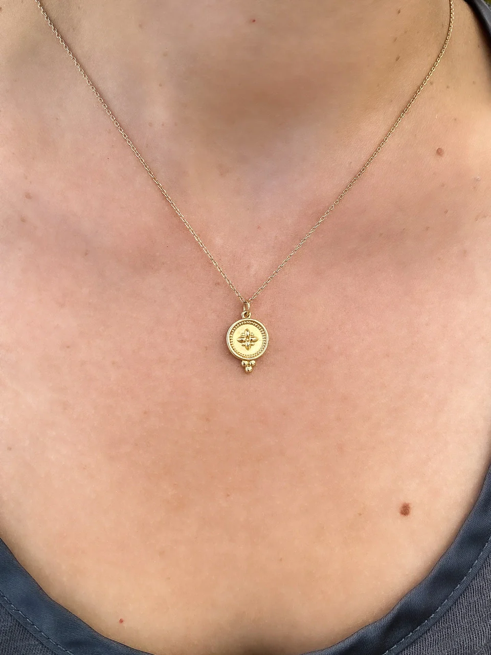 14k Medallion Necklace - Image 3